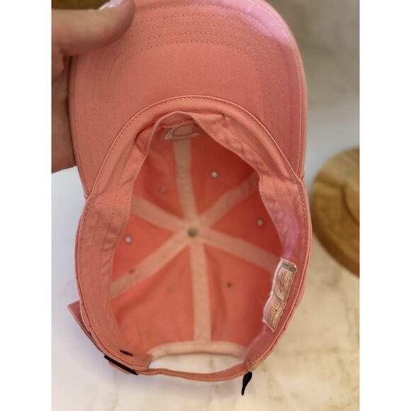 CHICAGO CUBS YOUTH ADJUSTABLE STRAPBACK BASEBALL HAT/CAP, PINK, SPORTS/OUTDOOR - Picture 6 of 7